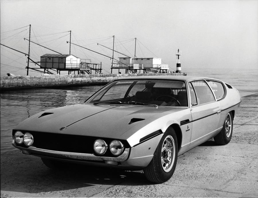  Lamborghini Espada 1968 года  (фото 3 из 31)